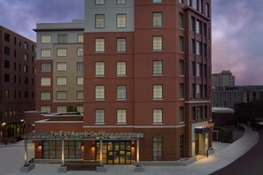 Terrace/patio - Canopy by Hilton Ithaca Downtown (Ithaca)