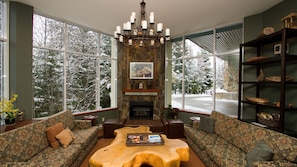 TV, fireplace, stereo