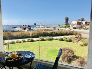 Outdoor dining - 2nd Floor WiFi La Serena Beach & Casino! (Coquimbo)