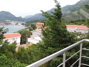 Property grounds - Villa Ratac Victoria (Sutomore)
