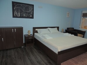 3 bedrooms, in-room safe, iron/ironing board, free WiFi - Villa Ratac Victoria (Sutomore)