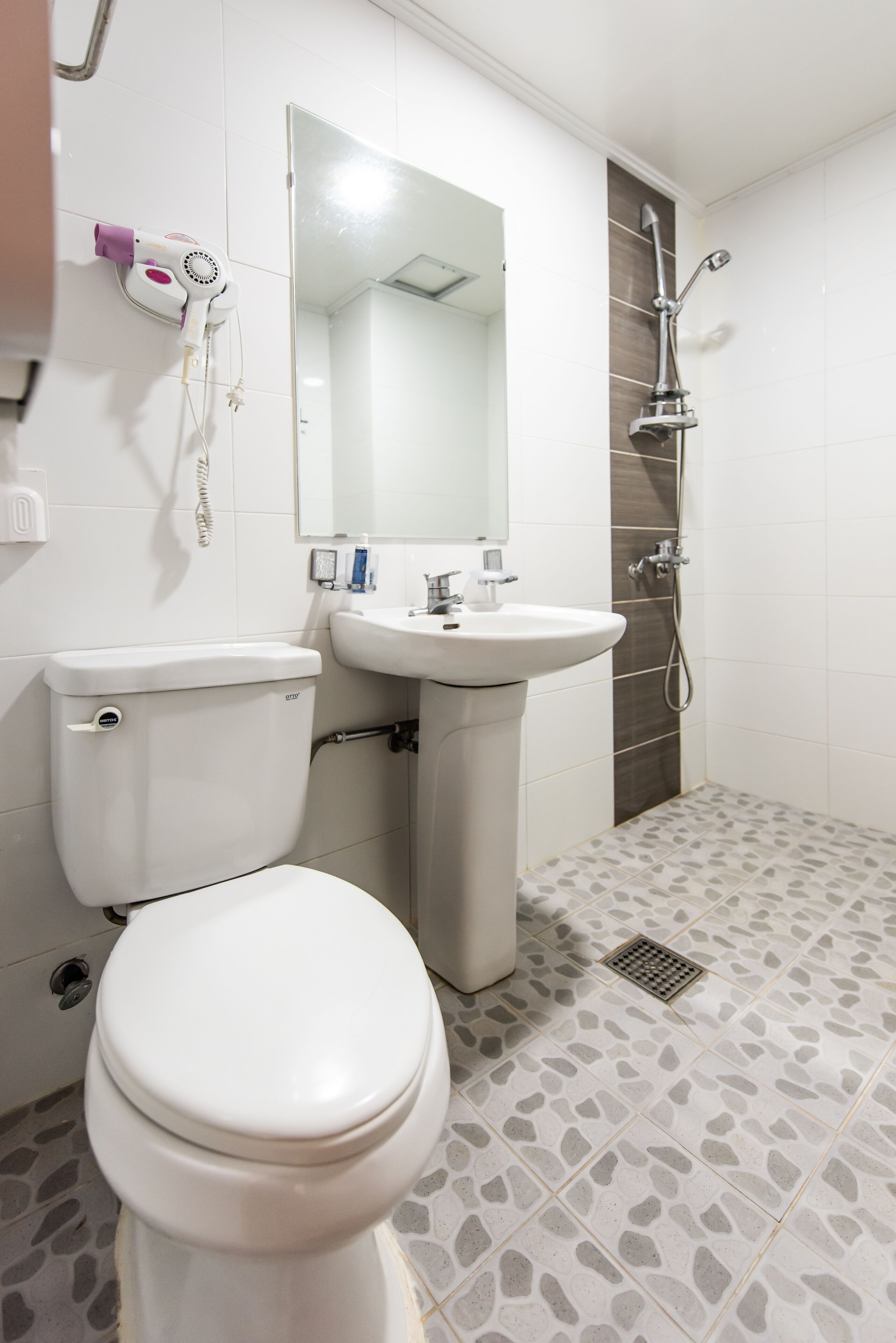 room (ondol, group) | bathroom | shower, free toiletries, hair dryer, slippers