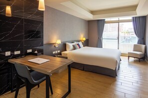 Deluxe Double Room | 1 bedroom, in-room safe, desk, free WiFi - CHECK inn New Taipei LuZhou (New Taipei City)