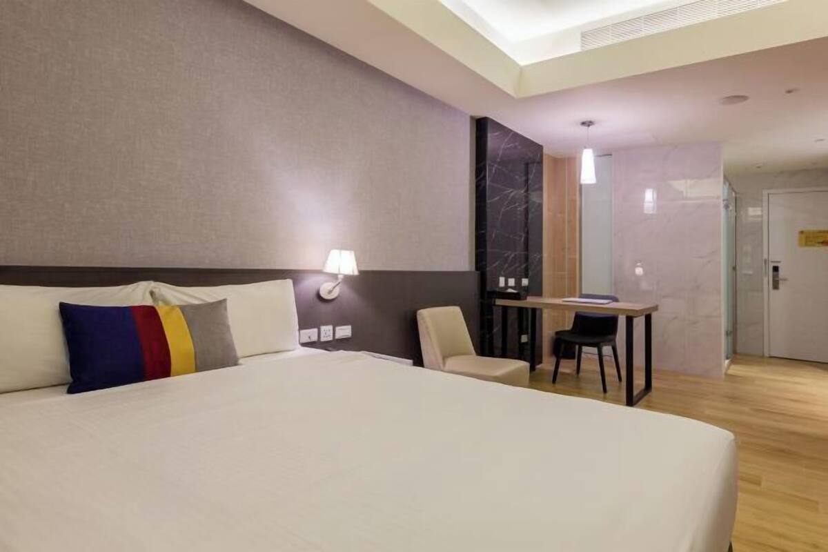 1 quarto, cofres nos quartos, escrivaninha, Wi-Fi de cortesia