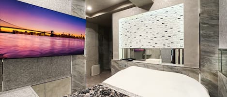 Single Room | Desk, soundproofing, free WiFi, bed sheets