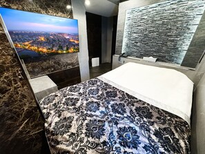 Habitació individual | Escriptori, habitacions insonoritzades, wifi gratuïta i roba de llit 