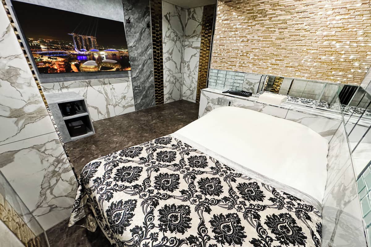 Habitación doble estándar, para fumadores | Escritorio, insonorización, wifi gratis y ropa de cama