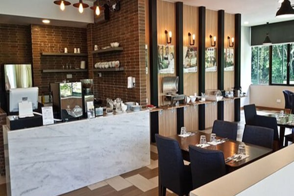 Free daily local cuisine breakfast