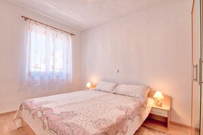 1 Schlafzimmer, Bügeleisen/Bügelbrett, kostenloses WLAN, Bettwäsche