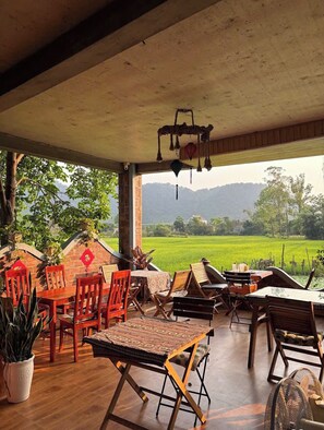 Restaurant - Phong Nha An An Homestay (Bo Trach)