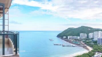 Elite-Apartment, 2 Schlafzimmer, Meerblick | Ausblick vom Zimmer