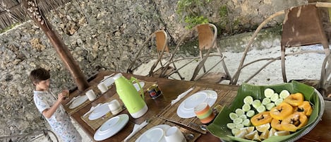 Outdoor dining