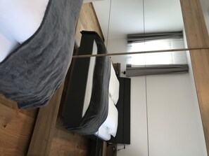 2 chambres, lit parapluie, Wi-Fi gratuit, draps fournis
