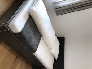 2 habitaciones, cuna de viaje, wifi gratis y ropa de cama 
