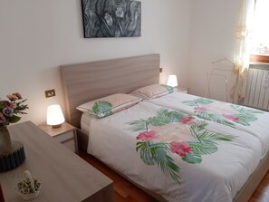 2 camere, Wi-Fi gratuito