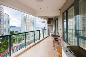Comfort-Apartment, 2 Schlafzimmer, Balkon | Verdunkelungsvorhänge, kostenloses WLAN