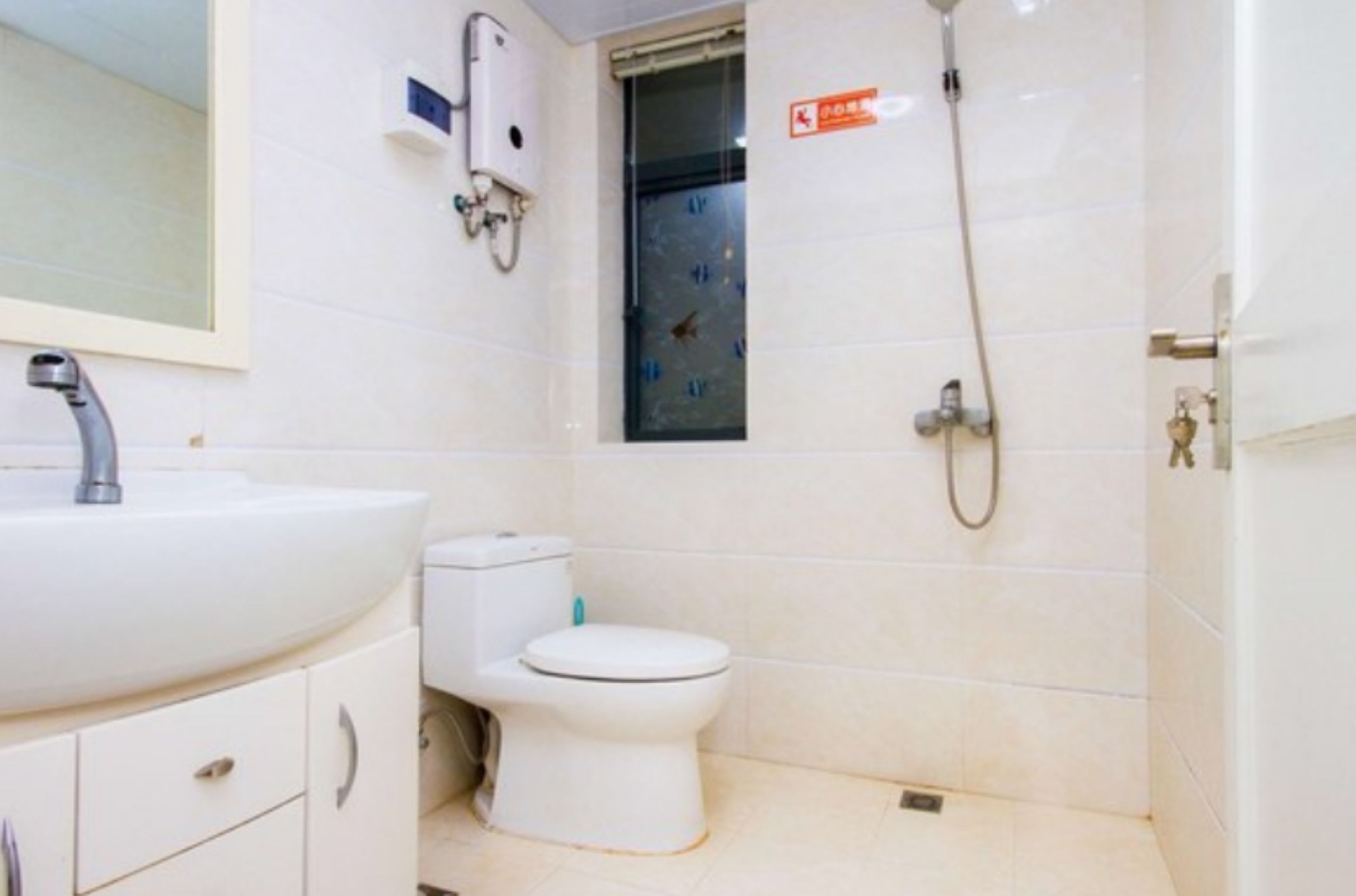 Dusche, Handtücher, Seife, Shampoo