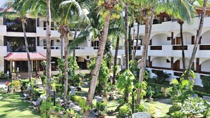 Garden - Mindorinne Oriental Beach Resort (Puerto Galera)