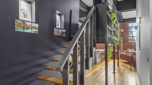 Living area - BOUTIQUE STAYS - Loft on Rose (Fitzroy)