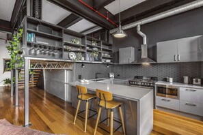 Design Apartment, 2 Bedrooms | Private kitchen | Full-sized fridge, microwave, oven, stovetop - BOUTIQUE STAYS - Loft on Rose (Fitzroy)
