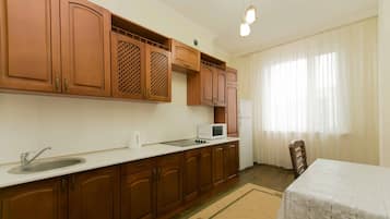 Refrigerador y microondas