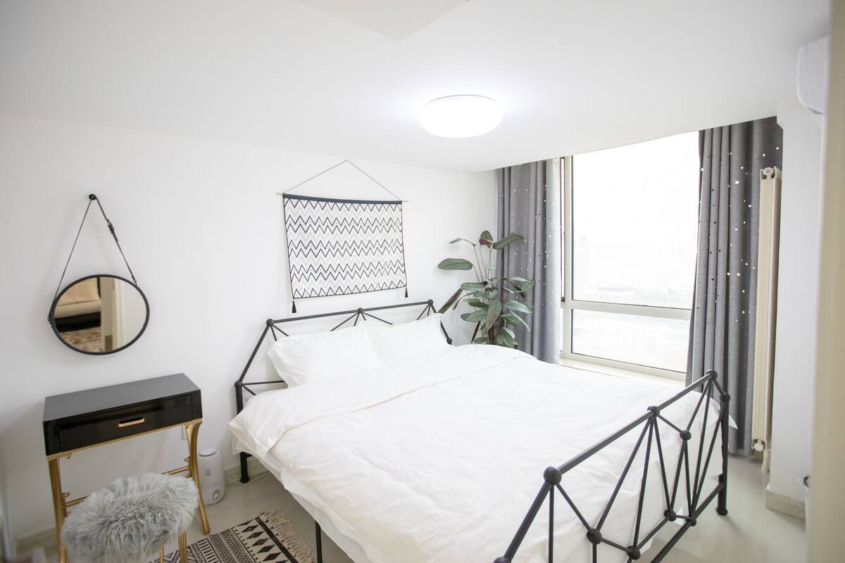 Apartment, 2 Schlafzimmer | Schreibtisch, Verdunkelungsvorhänge, kostenloses WLAN