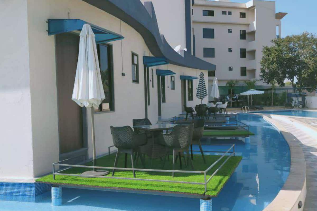 Honeymoon Room | In-room safe, individually decorated, individually furnished, desk