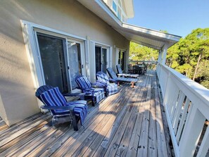 Property grounds - AUBURN SUNRISE IS A PLACE OF PEACE AND CONTENTMENT! (St. George Island)