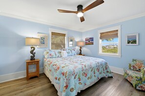 4 bedrooms, WiFi, bed sheets