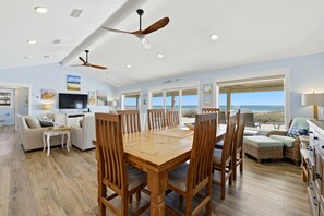 Dining - THIS BEAUTIFUL GROUND LEVEL HOME has gorgeous tile and hardwood floors, and an artistic flair! (St. George Island)