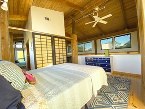 3 chambres, fer et planche à repasser, accès au Wi-Fi (inclus)