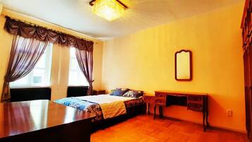 Basic Room | Living room