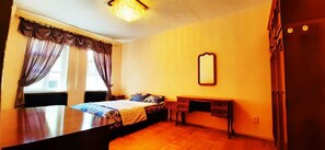 Basic Room | Living room - Camelot Inn Navigator (Tashkent)