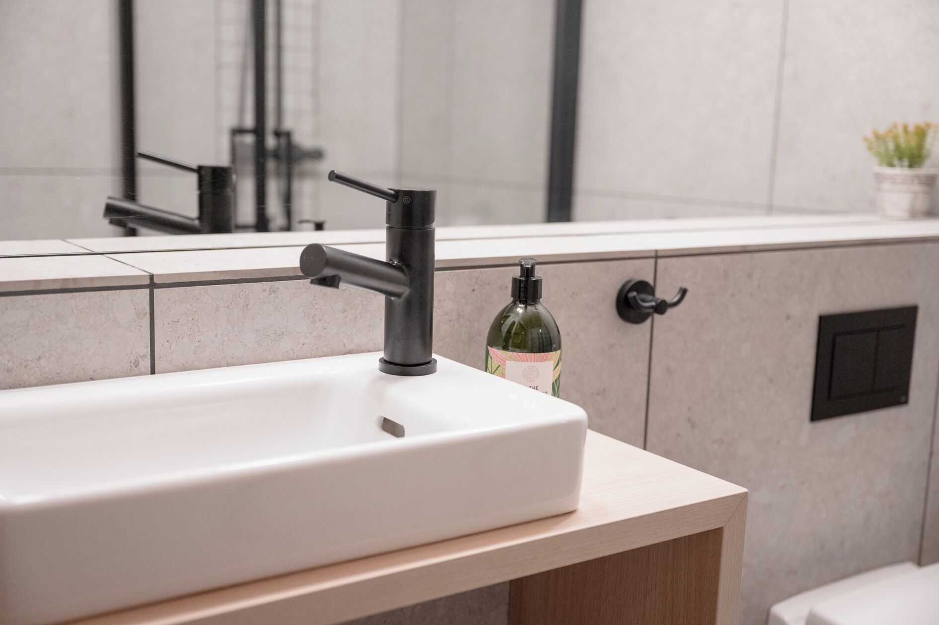 exclusive apartment(breakfast not included) | bathroom | shower, rainfall showerhead, heated floors, towels