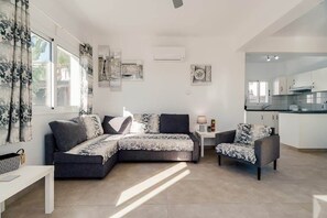 TV, DVD player, books