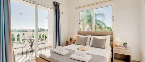 2 Schlafzimmer, Bügeleisen/Bügelbrett, Reisekinderbett, kostenloses WLAN