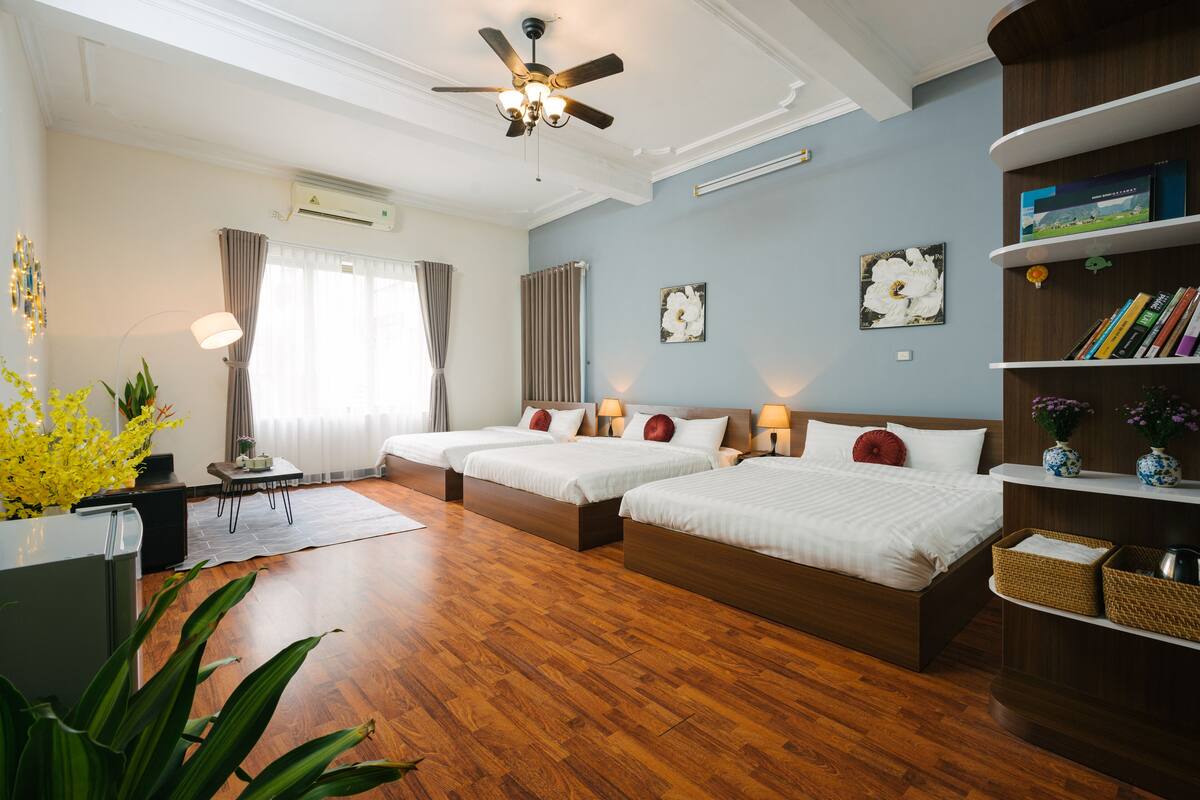 Deluxe King Suite