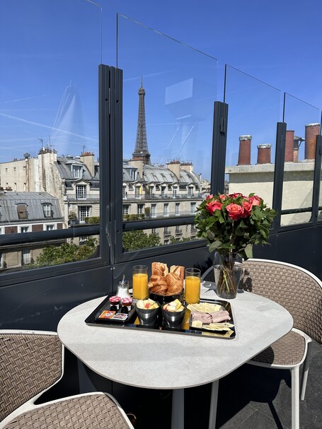 Rayz Eiffel - Image 32