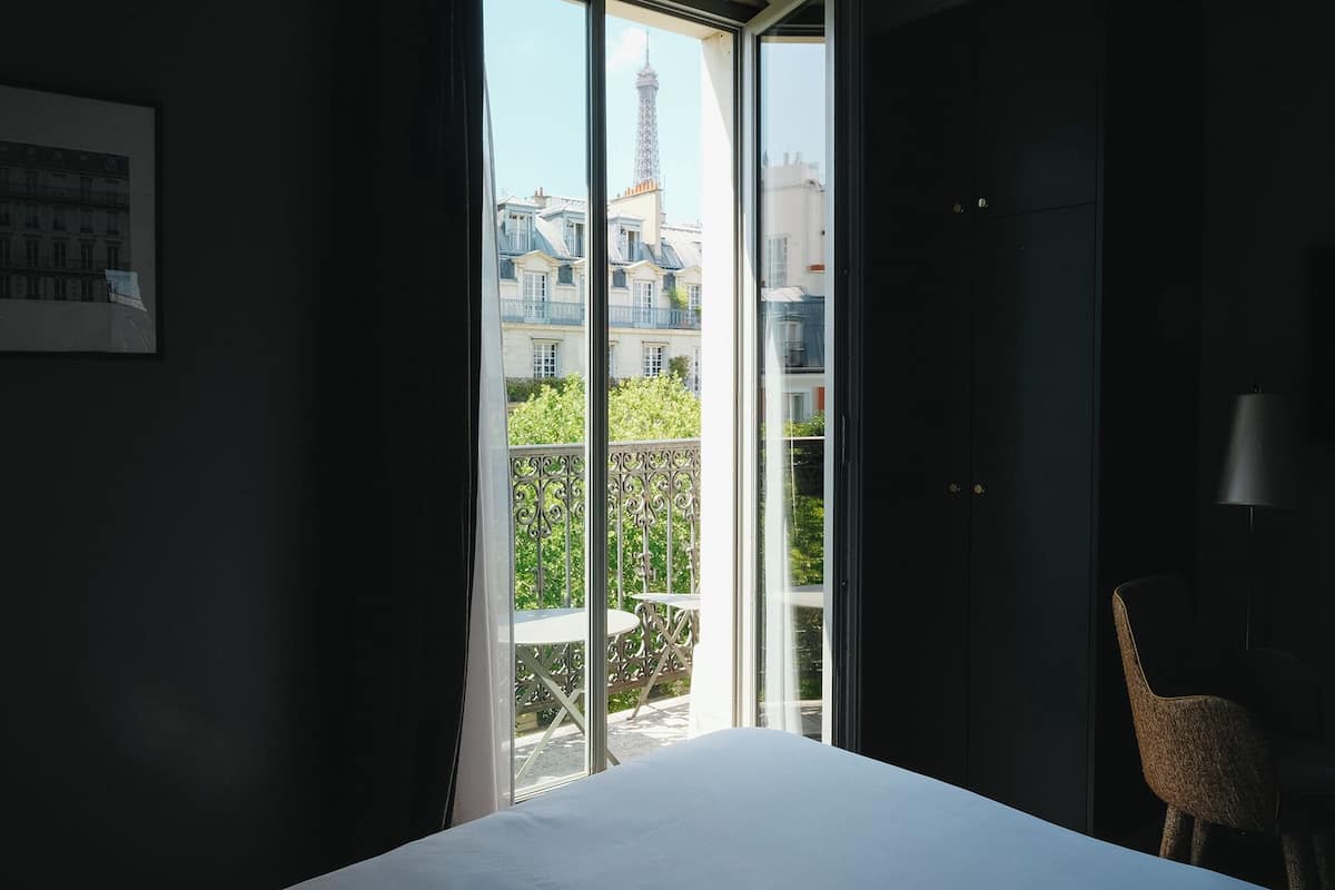 Deluxe Studio, Balcony (View Eiffel Tower) | 1 bedroom, Select Comfort beds, in-room safe, individually decorated