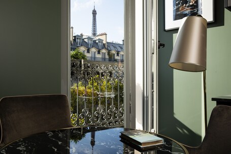Rayz Eiffel - Image 37