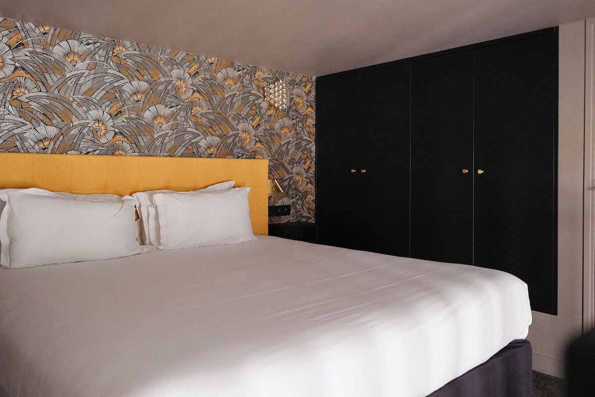 Studio Duplex | 1 bedroom, Select Comfort beds, in-room safe, individually decorated