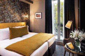 Deluxe room with Balcony | 1 bedroom, Select Comfort beds, in-room safe, individually decorated