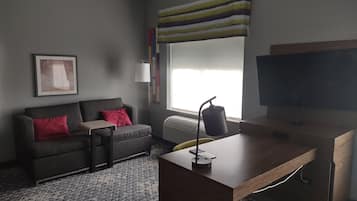 Cortinas blackout, tabla de planchar con plancha y cunas gratuitas