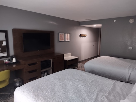 Blackout curtains, iron/ironing board, free cots/infant beds, free WiFi. Hampton Inn & Suites Pittsburgh New Stanton