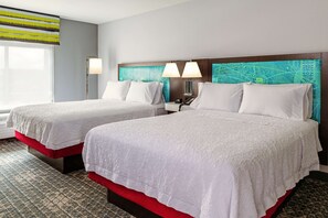 Cortinas blackout, tabla de planchar con plancha y cunas gratuitas 