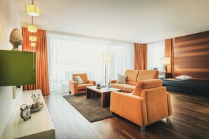 Suite | Minibar, Zimmersafe, individuell dekoriert, individuell eingerichtet