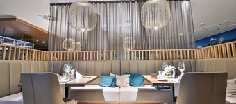 Hotel Seven