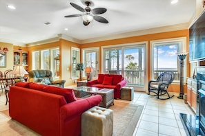 TV, fireplace, DVD player