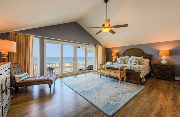 4 bedrooms, free WiFi, bed sheets