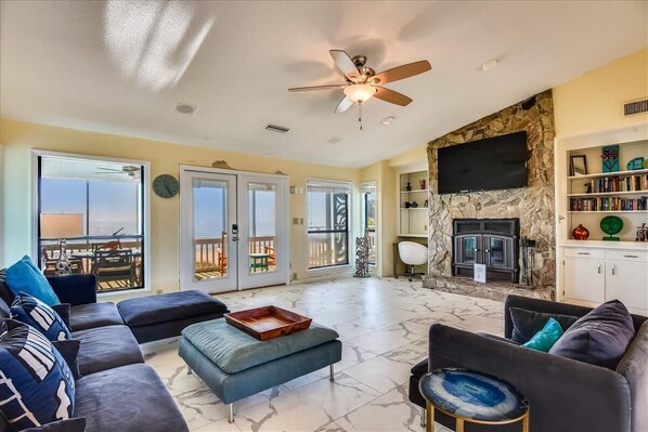 Taulutelevisio, DVD-soitin